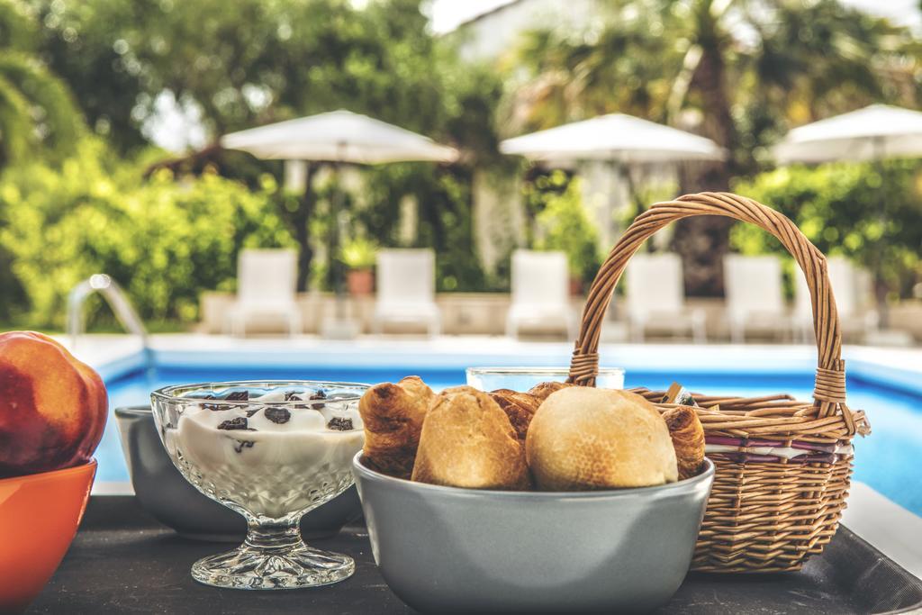 The Palm Garden - Idyllic Pool Apartments In A Green Oasis Ermones Luaran gambar